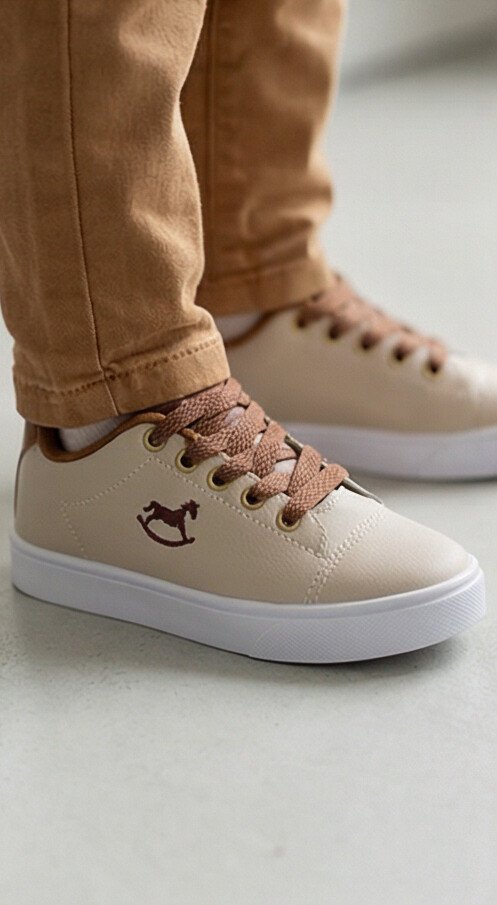 Tenis Social Cavalinho Ambiente